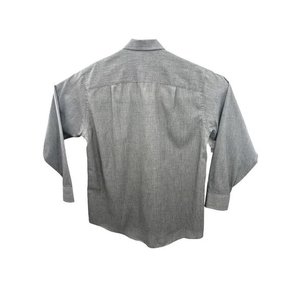 Georgreey Beene wrinkle for a long sleeve button up - Picture 14 of 15